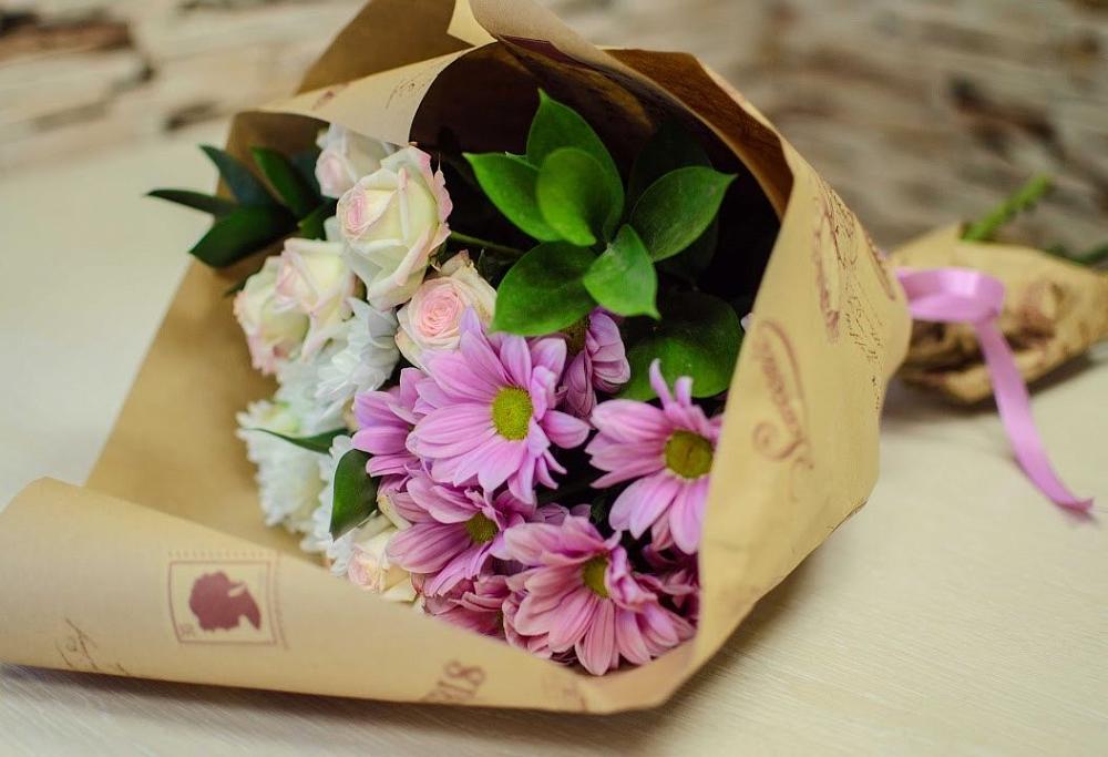 Букет цветов из: Розы и Хризантемы в Черноголовке