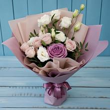 Букет цветов из:  Розы и Лизиантусы в Черноголовке