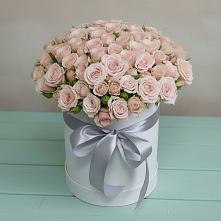 Цветочная композиция из Розы в шляпной коробке в Черноголовке