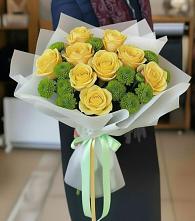 Букет цветов из:  Хризантемы и Розы в Черноголовке