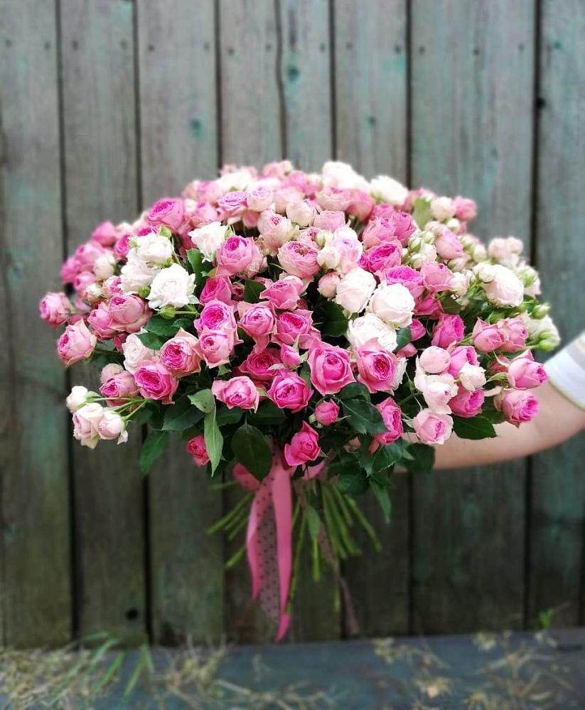 Букет Розовые кустовые розы Натали и Лав Лидия в Черноголовке