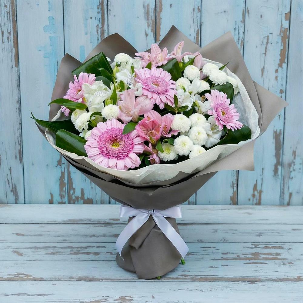 Букет цветов из: Герберы, Альстромерии и Хризантемы в Черноголовке