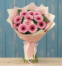 Букет цветов из:  Герберы #REPLACE_PRED# Черноголовке