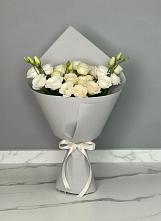 Букет цветов из:  Розы и Лизиантусы в Черноголовке